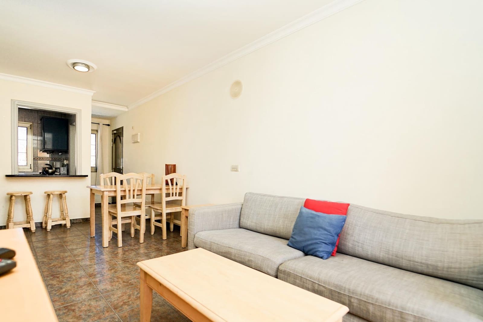 2 soveværelse Lejlighed til salg i Mogan med swimmingpool - € 320.000 (Ref: 9228797)