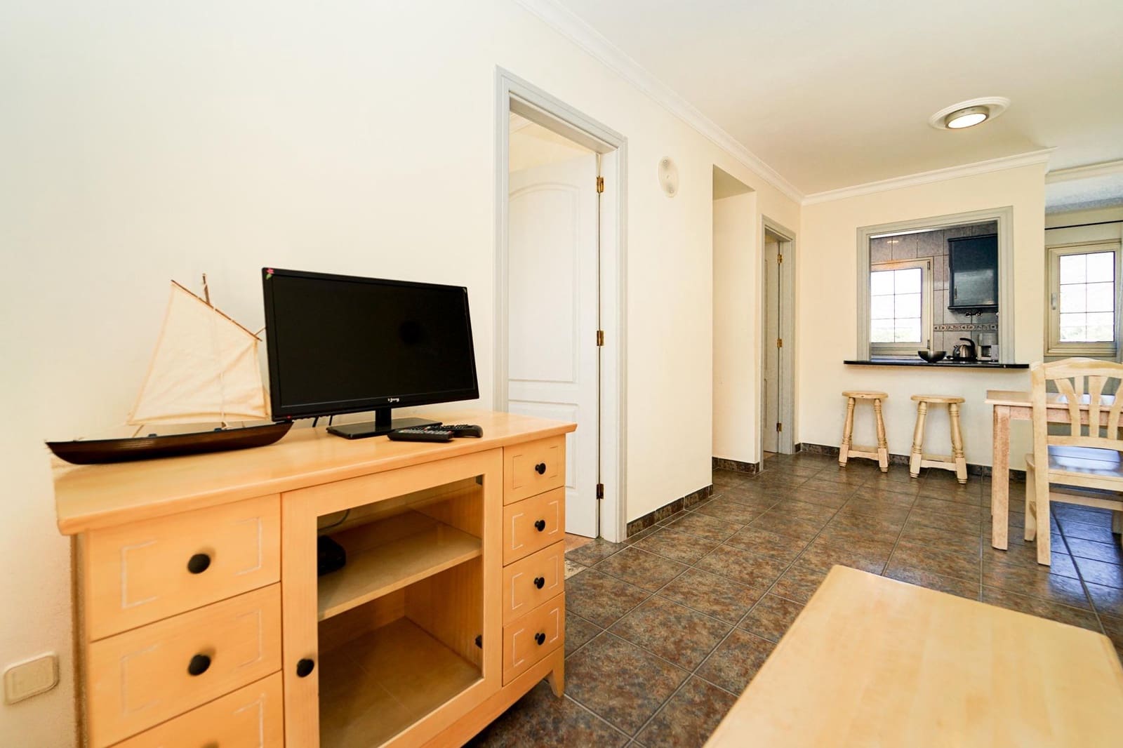 2 soveværelse Lejlighed til salg i Mogan med swimmingpool - € 320.000 (Ref: 9228797)