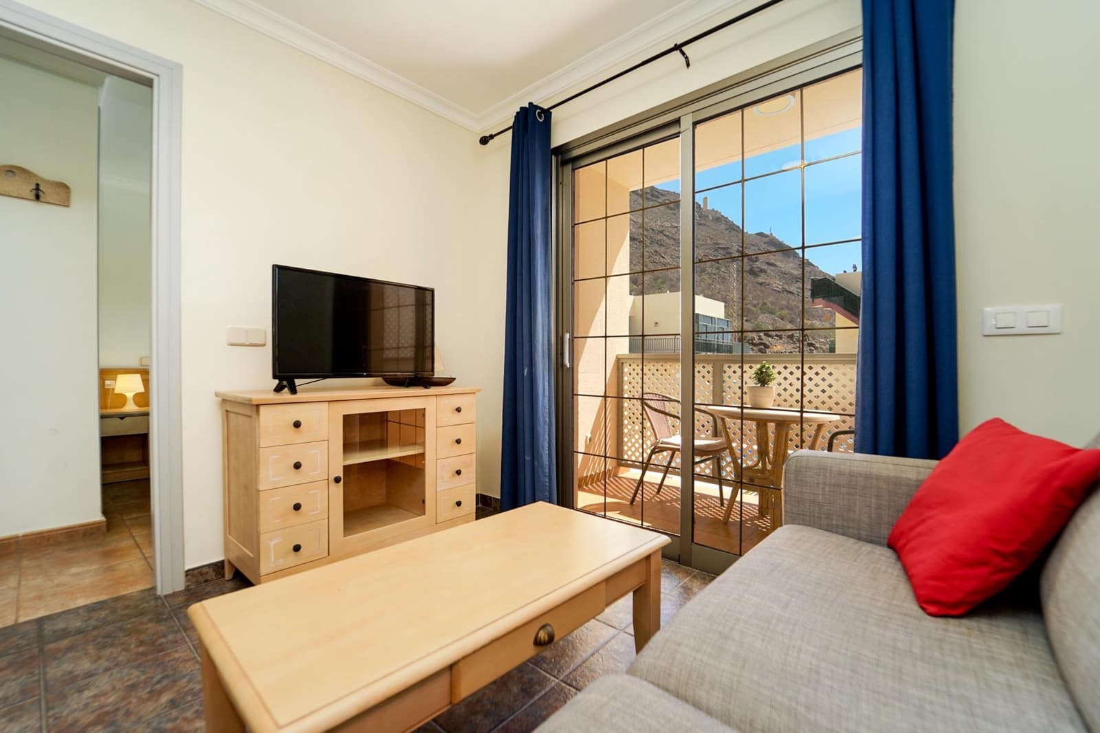 1 bedroom Apartment for sale in Mogan with pool - € 260,000 (Ref: 9236817)