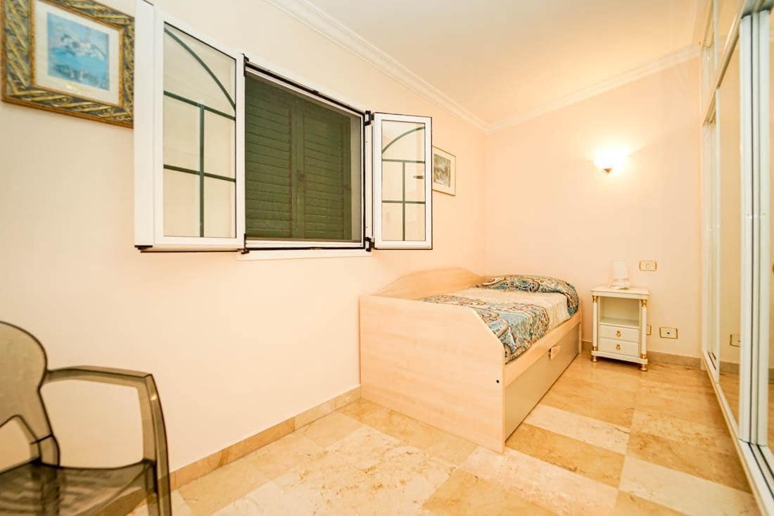 2 bedroom Bungalow for sale in Playa del Ingles with pool - € 510,000 (Ref: 9262502)