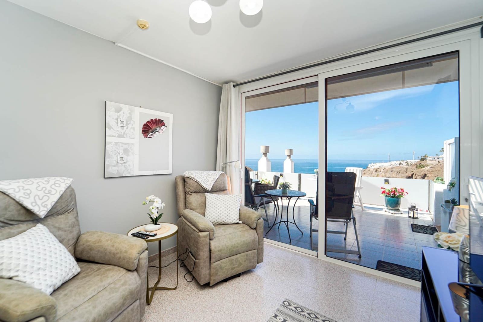 1 sovrum Lägenhet till salu i Puerto Rico med pool - 215 000 € (Ref: 9291491)