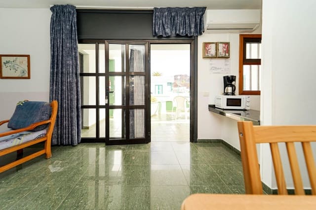 2 soverom Leilighet til salgs i Puerto Rico, Mogán med svømmebasseng - € 175 000 (Ref: 9303400)