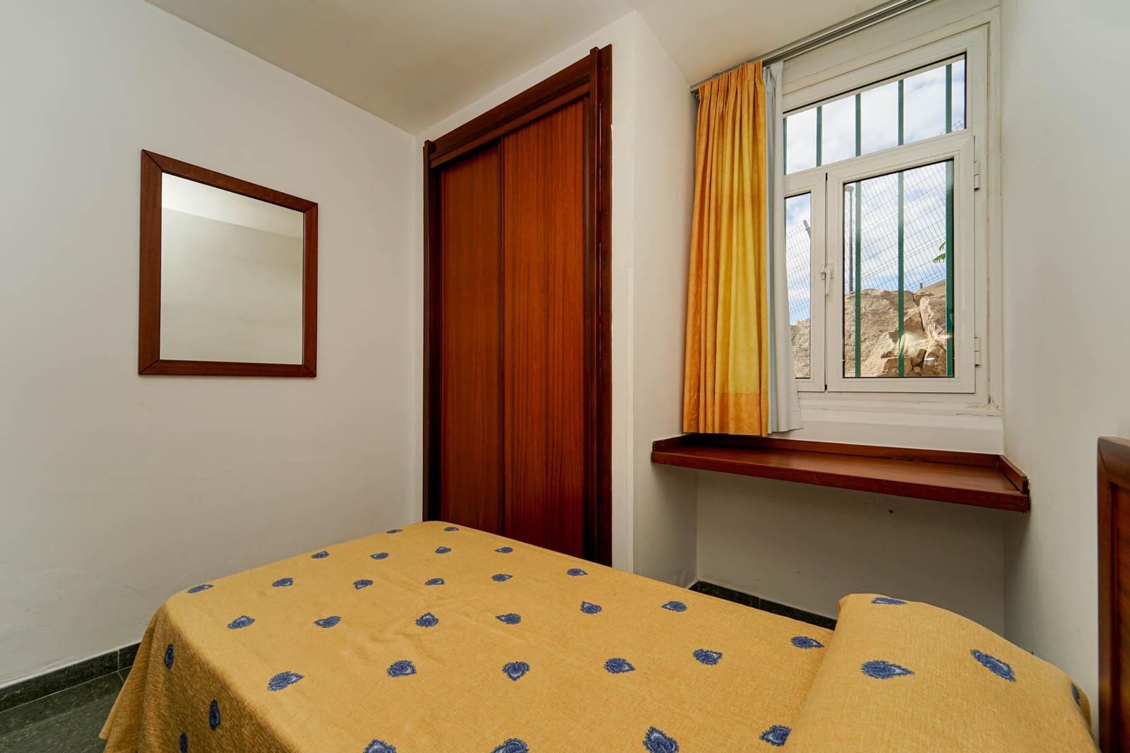 2 bedroom Apartment for sale in Puerto Rico with pool - € 175,000 (Ref: 9303400)