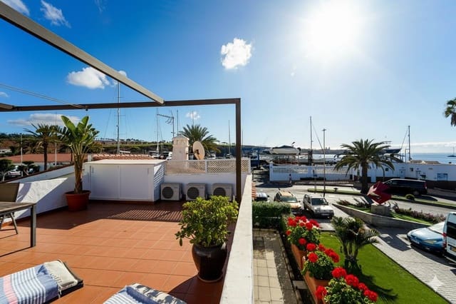 3 quarto Moradia em Banda para venda em San Bartolomé de Tirajana com piscina - 950 000 € (Ref: 9330550)