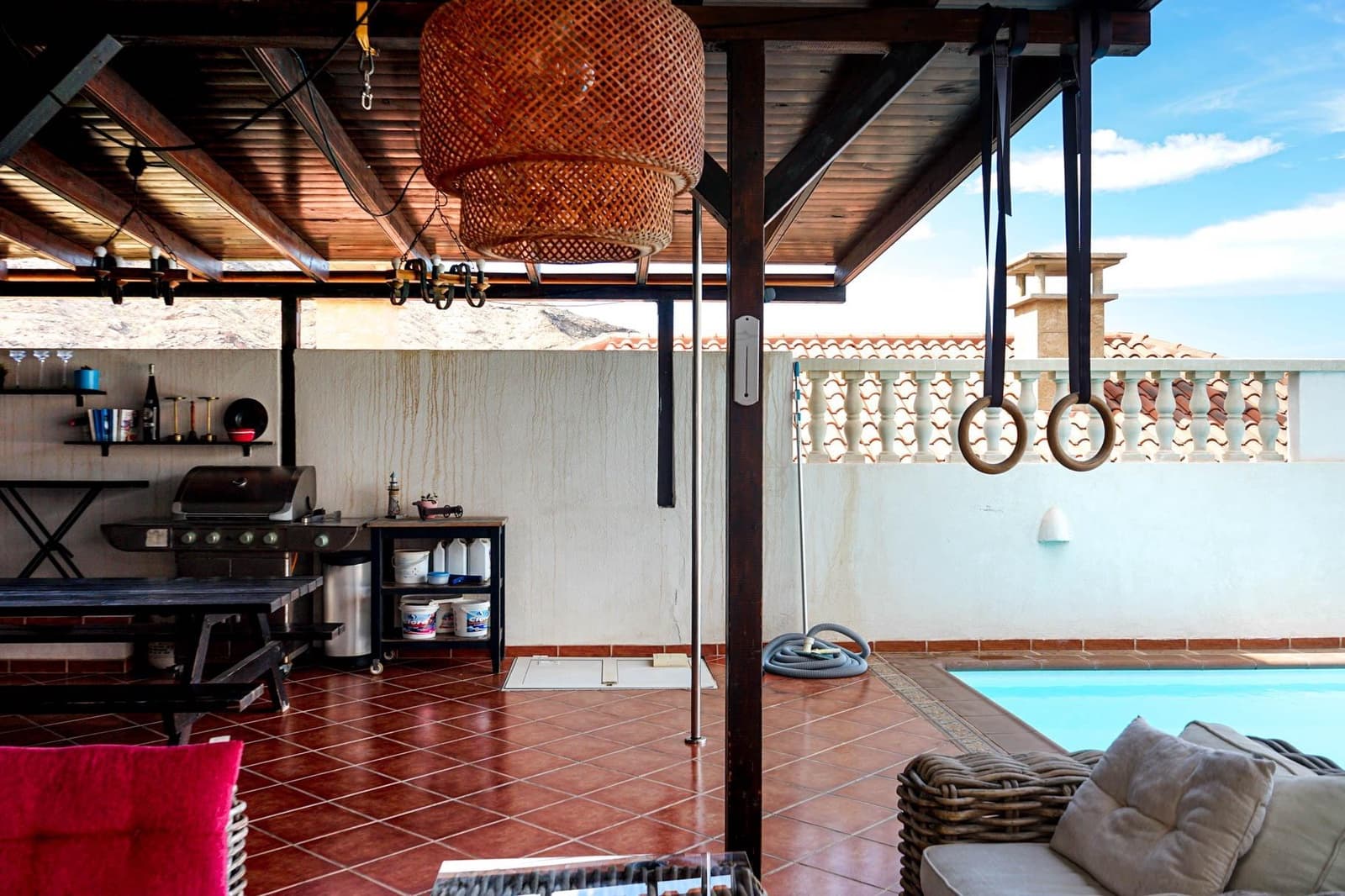 5 soveværelse Villa til salg i Mogan med swimmingpool garage - € 795.000 (Ref: 9334793)