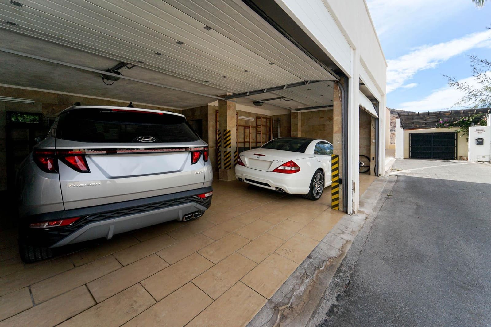 5 soveværelse Villa til salg i Mogan med swimmingpool garage - € 795.000 (Ref: 9334793)