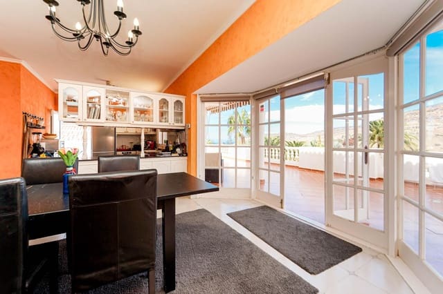 5 Zimmer Villa zu verkaufen in Mogán mit Pool Garage - 795.000 € (Ref: 9334793)