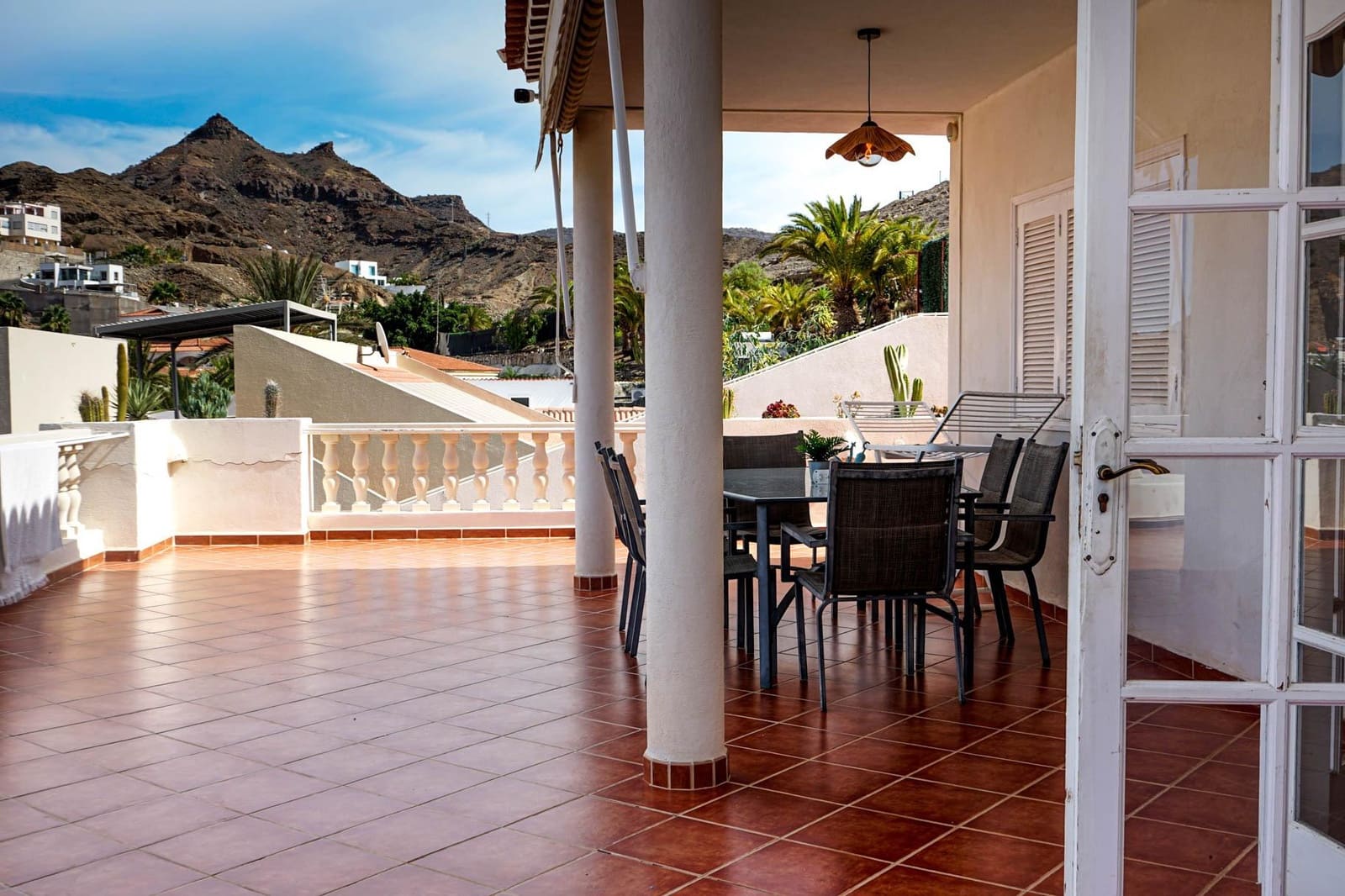 5 soveværelse Villa til salg i Mogan med swimmingpool garage - € 795.000 (Ref: 9334793)