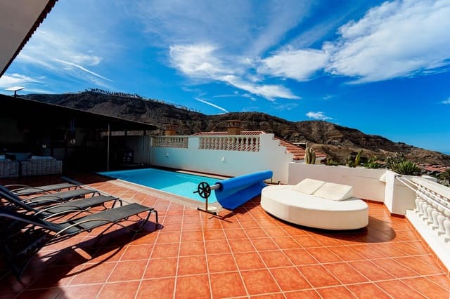 5 Zimmer Villa zu verkaufen in Mogán mit Pool Garage - 795.000 € (Ref: 9334793)