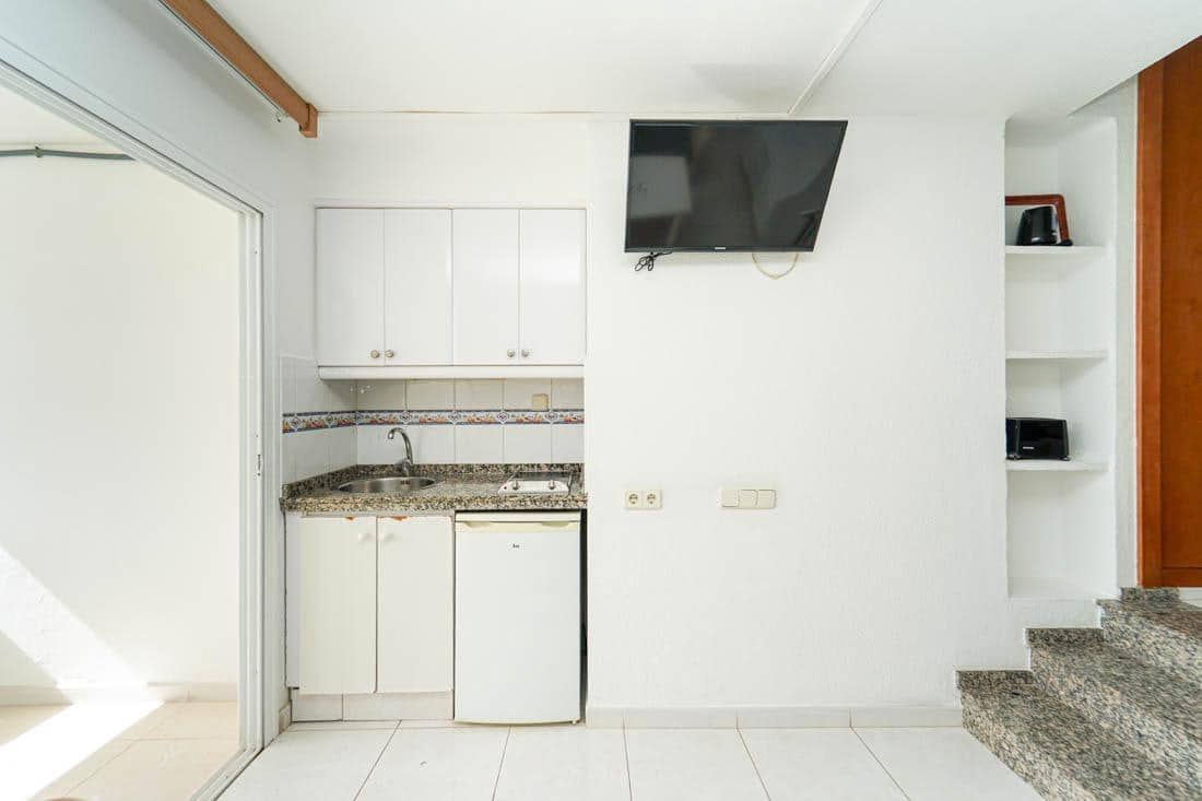 Lägenhet till salu i Puerto Rico med pool - 105 000 € (Ref: 9353548)