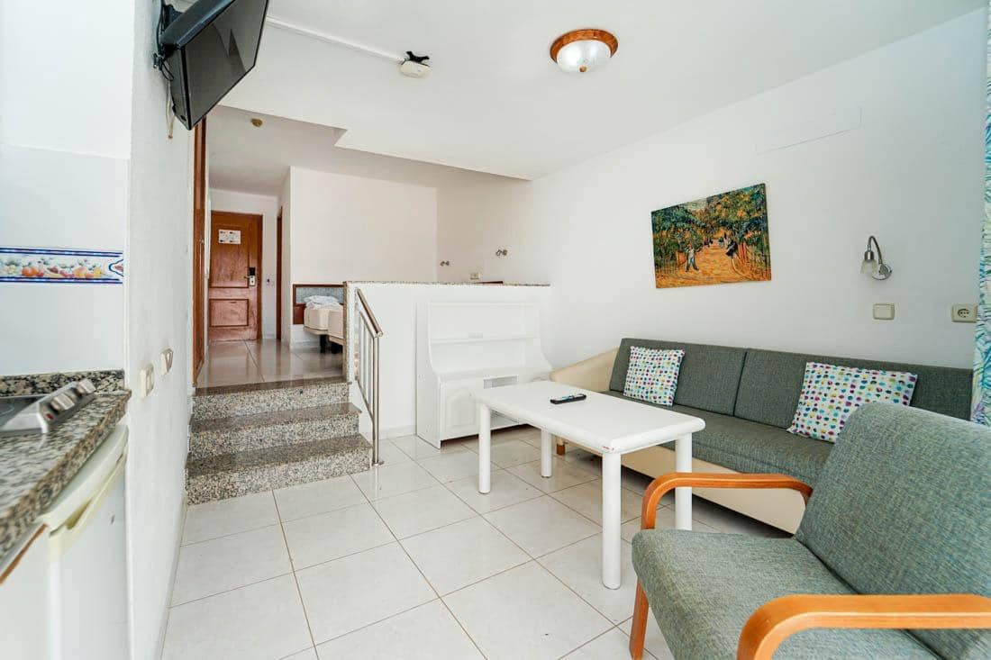 Lägenhet till salu i Puerto Rico med pool - 105 000 € (Ref: 9353548)