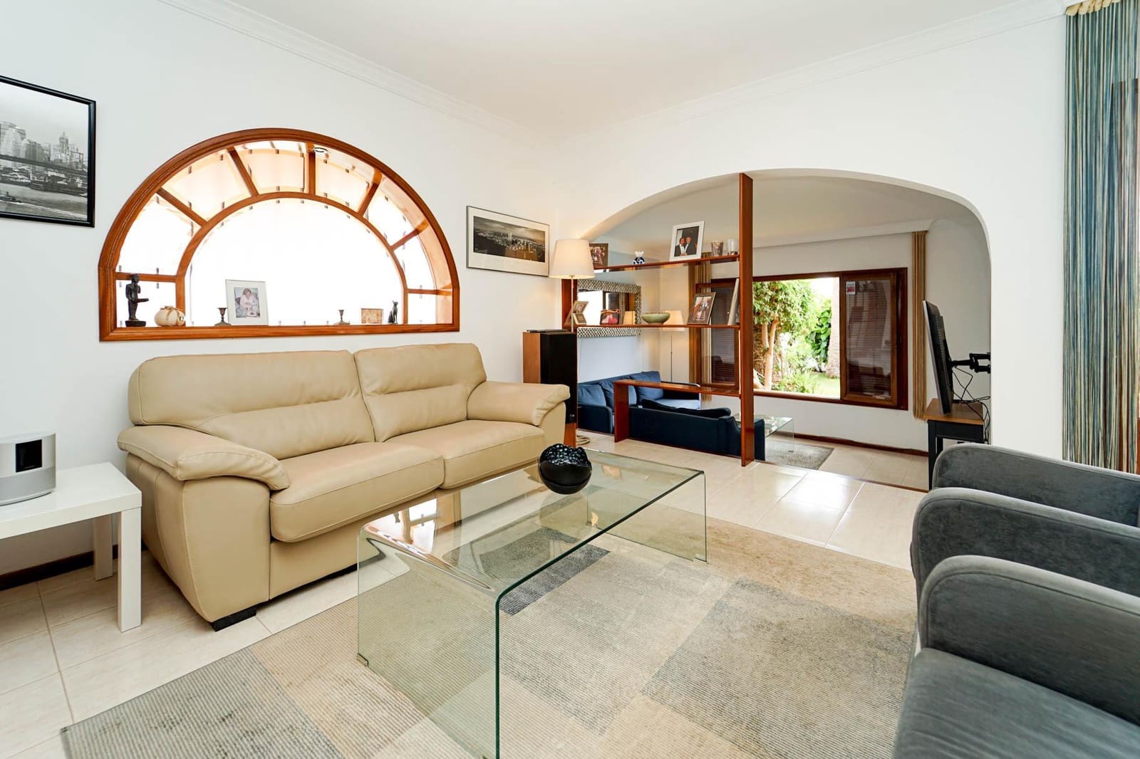 6 soveværelse Villa til salg i Sonneland med swimmingpool garage - € 995.000 (Ref: 9375257)