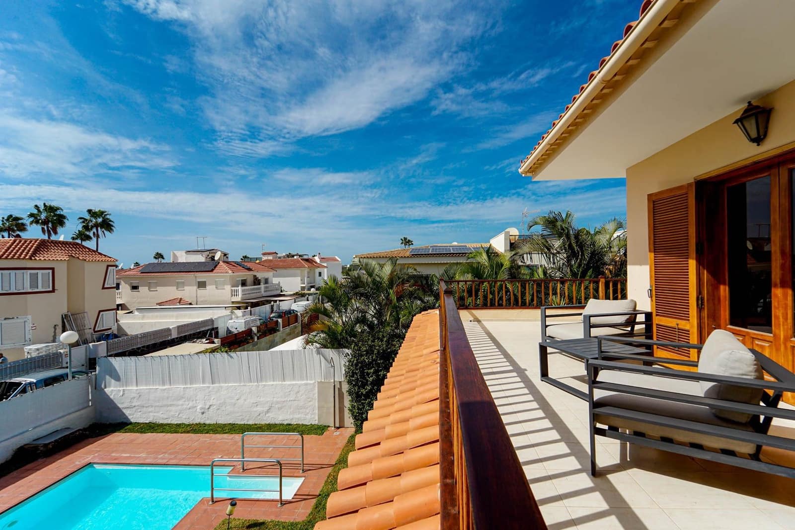 6 soveværelse Villa til salg i Sonneland med swimmingpool garage - € 995.000 (Ref: 9375257)