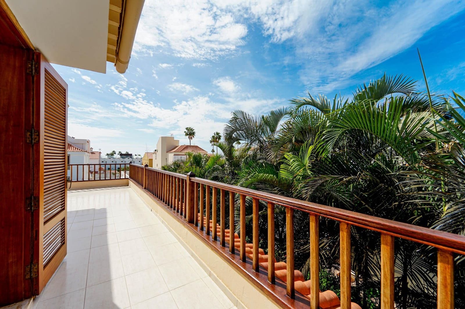 6 soveværelse Villa til salg i Sonneland med swimmingpool garage - € 995.000 (Ref: 9375257)