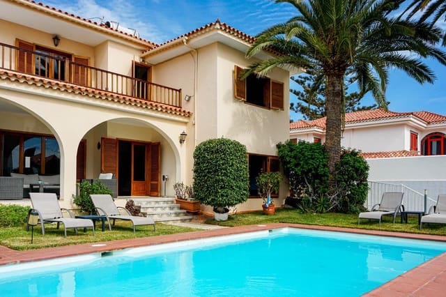 6 soverom Villa til salgs i Sonneland, San Bartolomé de Tirajana med svømmebasseng garasje - € 995 000 (Ref: 9375257)