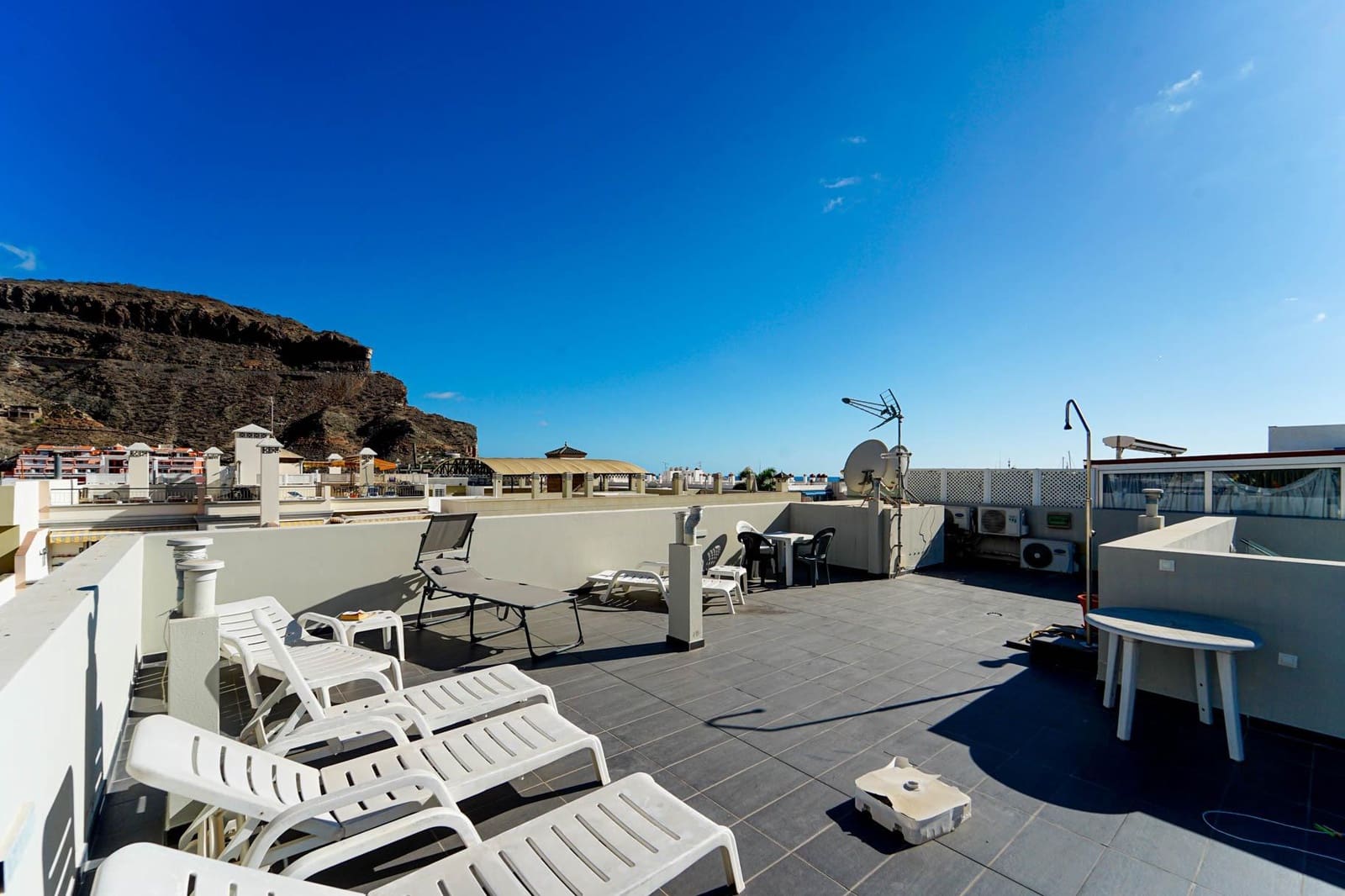 2 sovrum Lägenhet till salu i Mogan med garage - 325 000 € (Ref: 9385493)