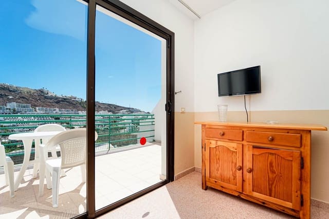 1 soverom Leilighet til salgs i Puerto Rico, Mogán med svømmebasseng - € 145 000 (Ref: 9387811)