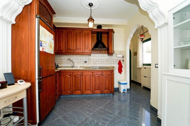 1 slaapkamer Appartement te koop in Puerto Rico, Mogán met zwembad - € 195.000 (Ref: 9427126)