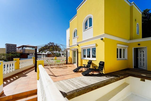 3 soverom Villa til salgs i Mogán med svømmebasseng garasje - € 429 000 (Ref: 9543517)