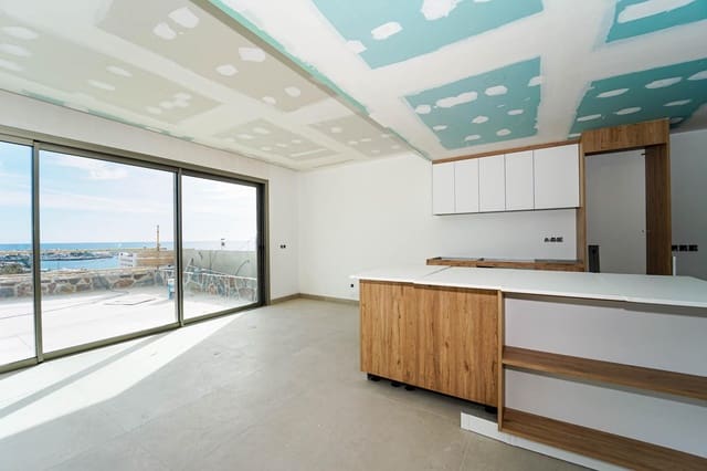 Pareado de 3 habitaciones en Mogán en venta con piscina garaje - 1.275.000 € (Ref: 9555639)