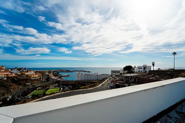 Pareado de 3 habitaciones en Mogán en venta con piscina garaje - 1.275.000 € (Ref: 9555639)