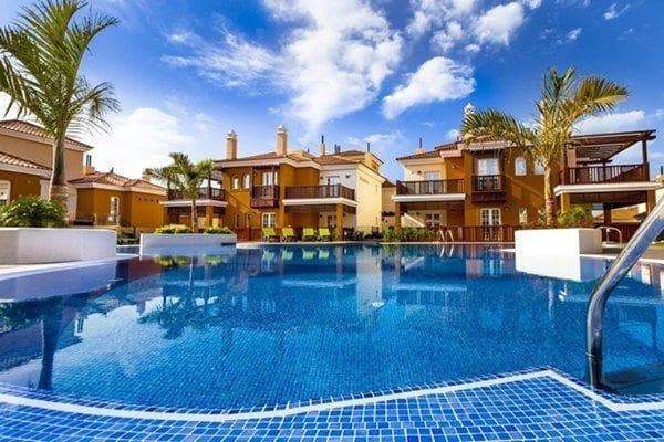 2 sypialnia Apartament na sprzedaż w Mogán z basenem - 299 000 € (Ref: 9582784)