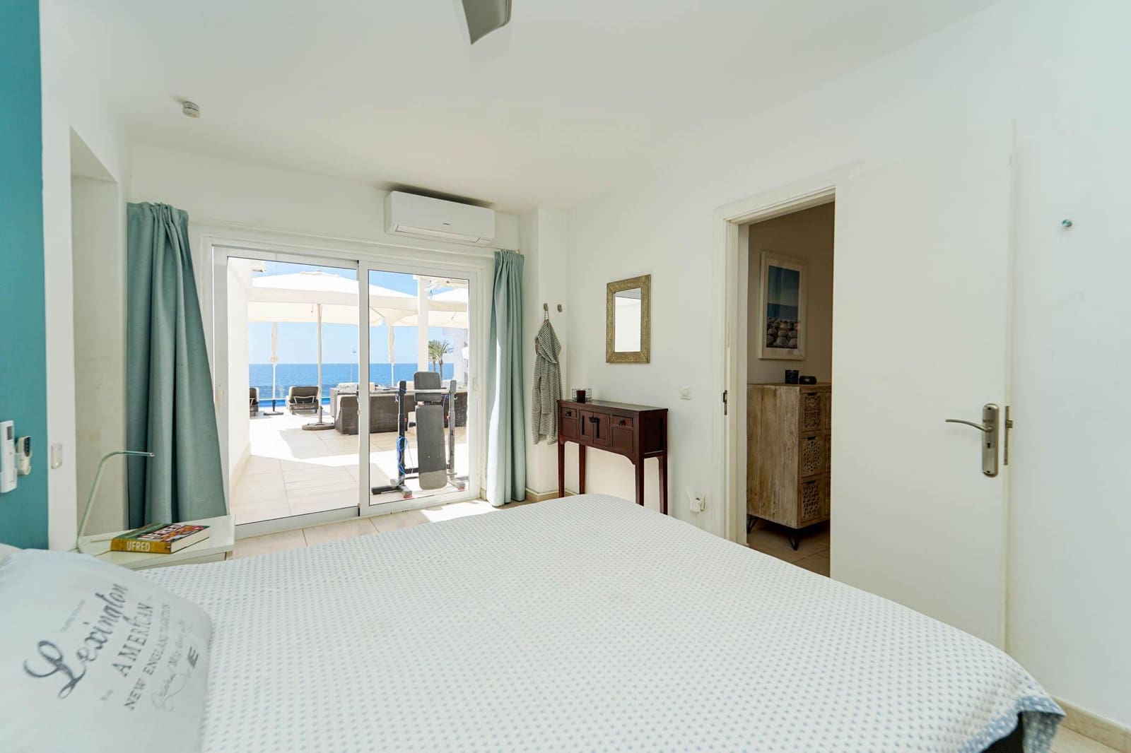 4 sovrum Lägenhet till salu i Mogan med pool - 795 000 € (Ref: 9629893)