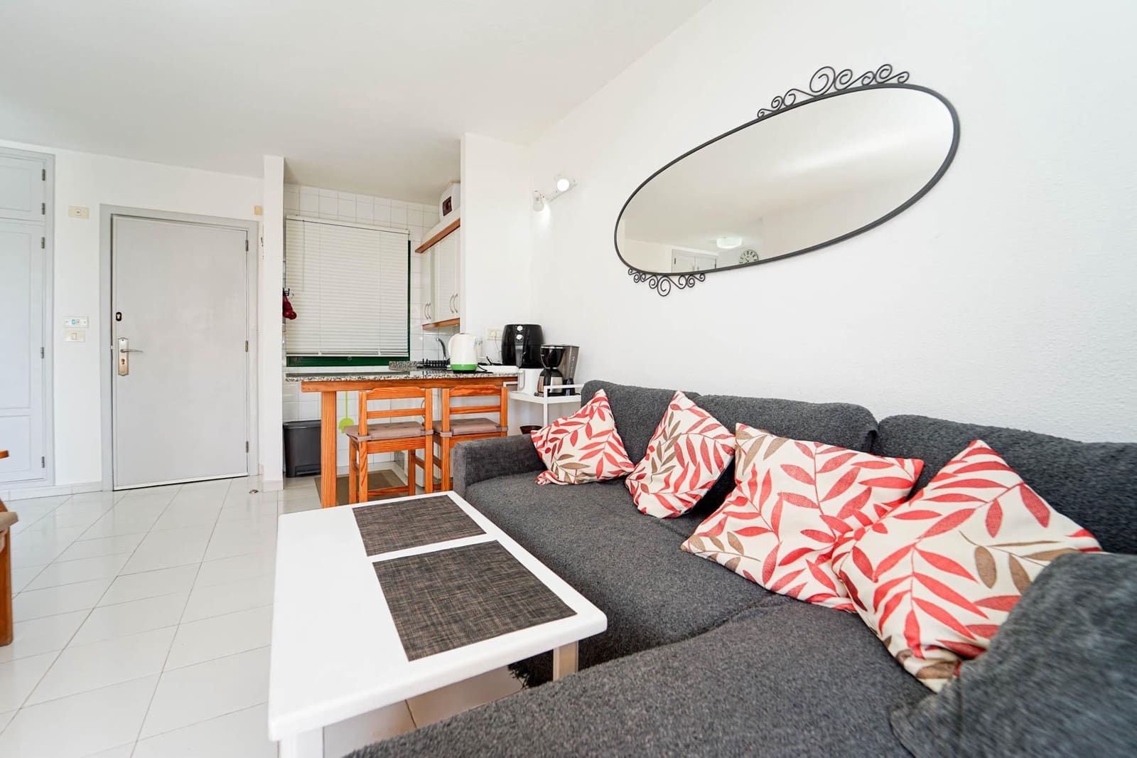 1 Zimmer Apartment zu verkaufen in Puerto Rico mit Pool - 180.000 € (Ref: 9637490)