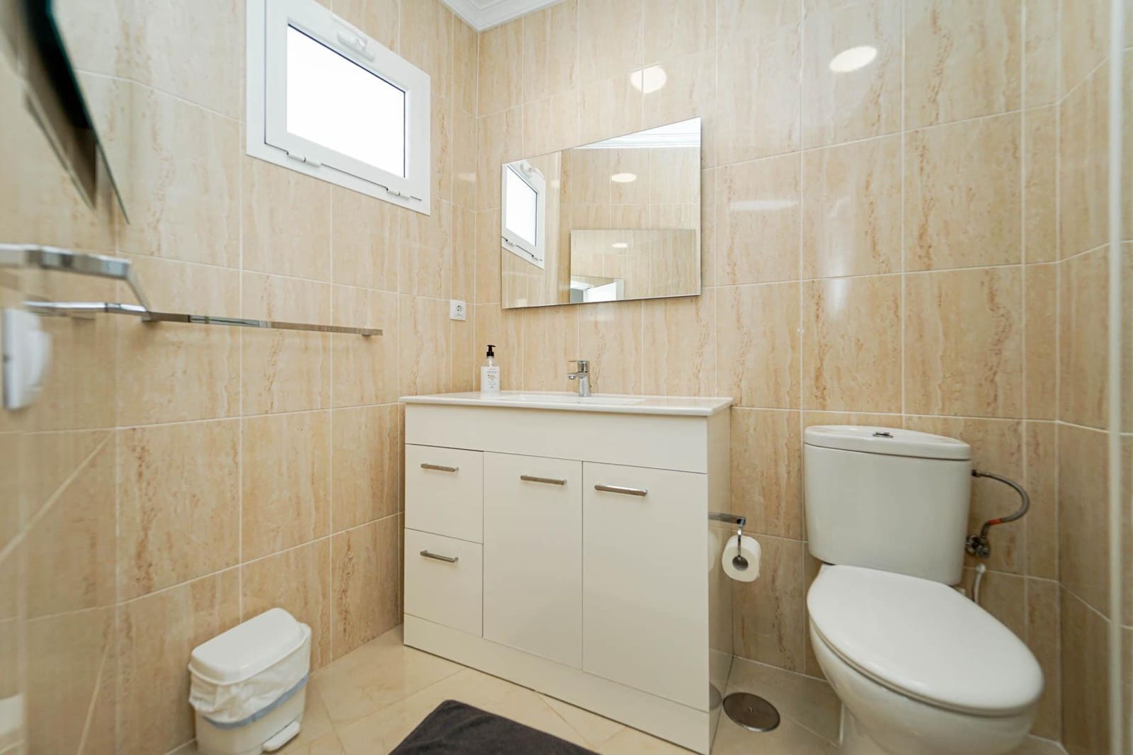 1 bedroom Apartment for sale in Playa del Ingles with pool - € 179,000 (Ref: 9690537)