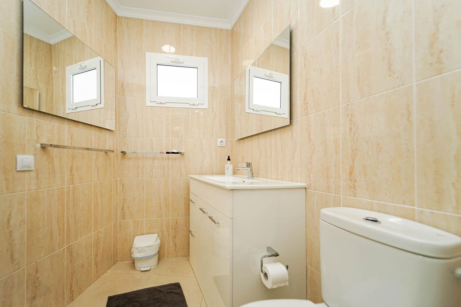 1 bedroom Apartment for sale in Playa del Ingles with pool - € 179,000 (Ref: 9690537)