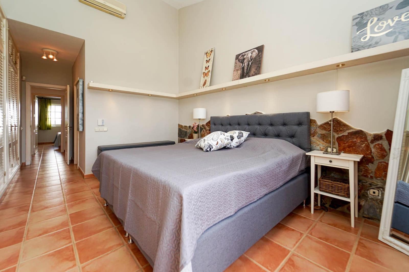 4 bedroom Villa for sale in Puerto Rico with pool - € 1,350,000 (Ref: 9714861)