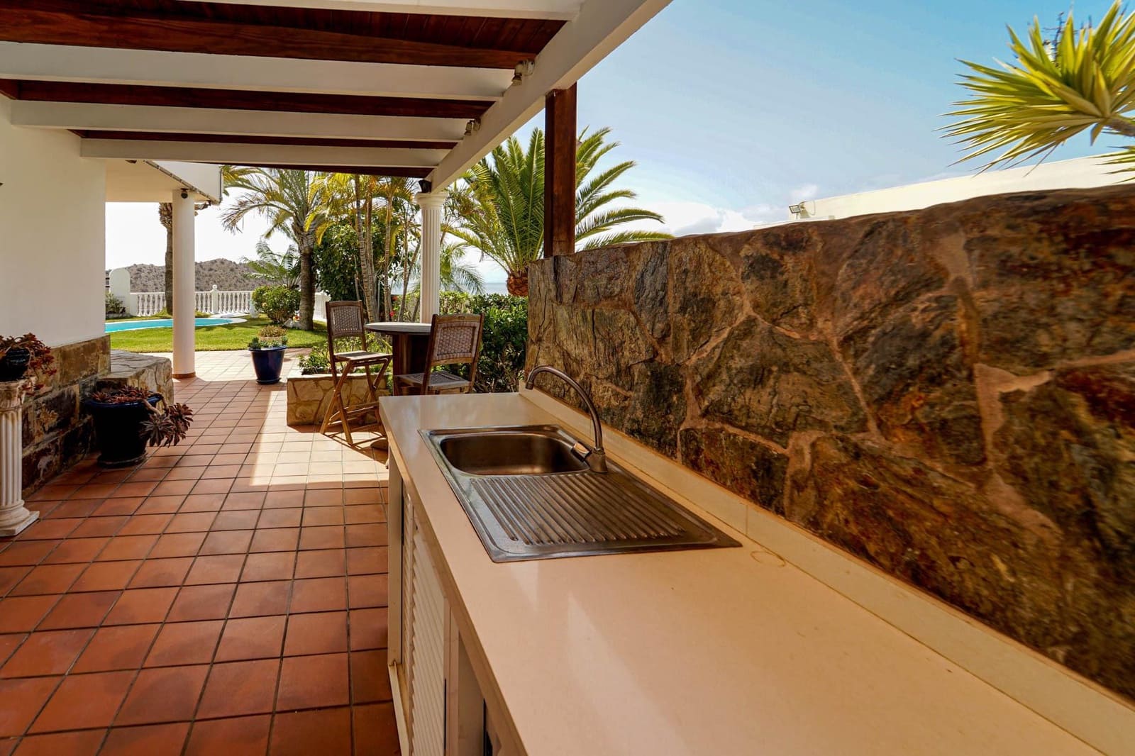 4 bedroom Villa for sale in Puerto Rico with pool - € 1,350,000 (Ref: 9714861)