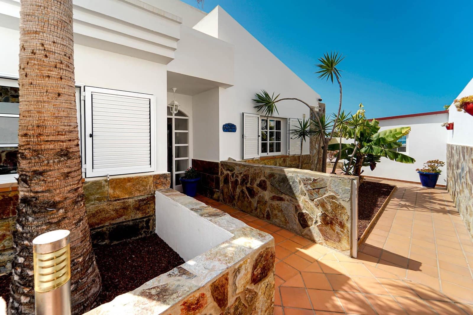 4 bedroom Villa for sale in Puerto Rico with pool - € 1,350,000 (Ref: 9714861)