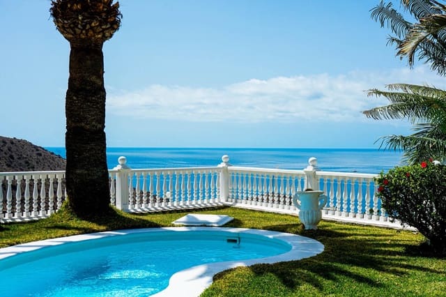 Chalet de 4 habitaciones en Puerto Rico, Mogán en venta con piscina - 1.350.000 € (Ref: 9714861)