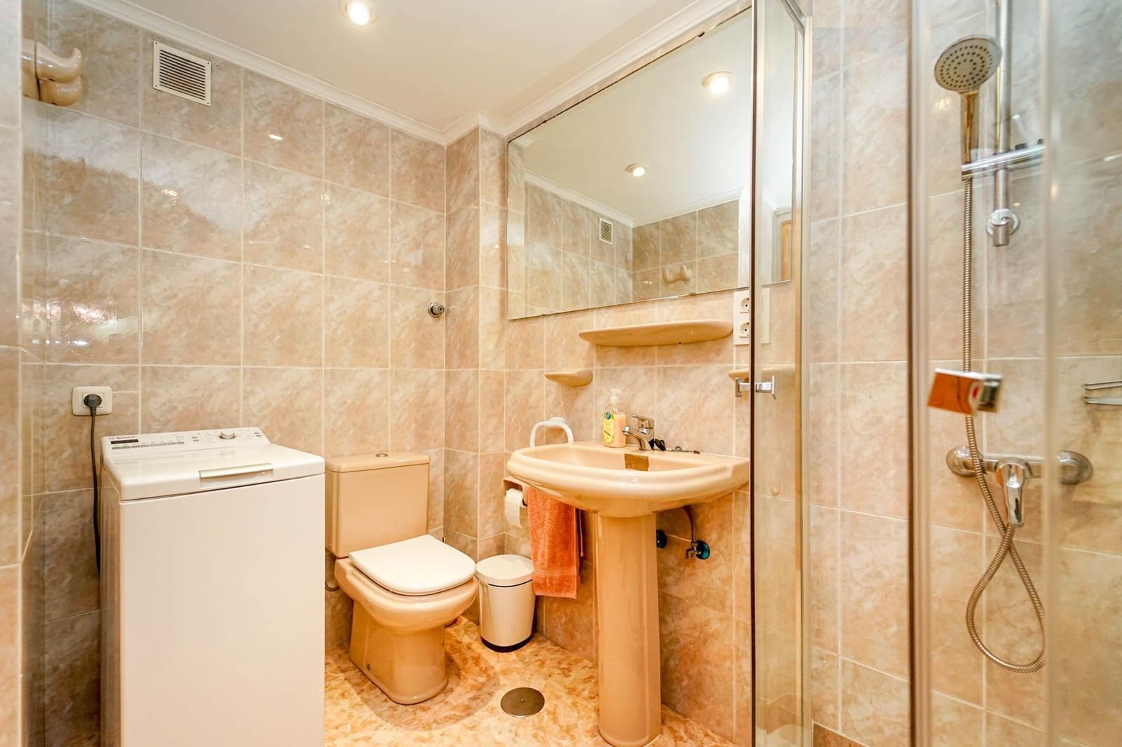 Studio te koop in Patalavaca - € 190.000 (Ref: 9783041)