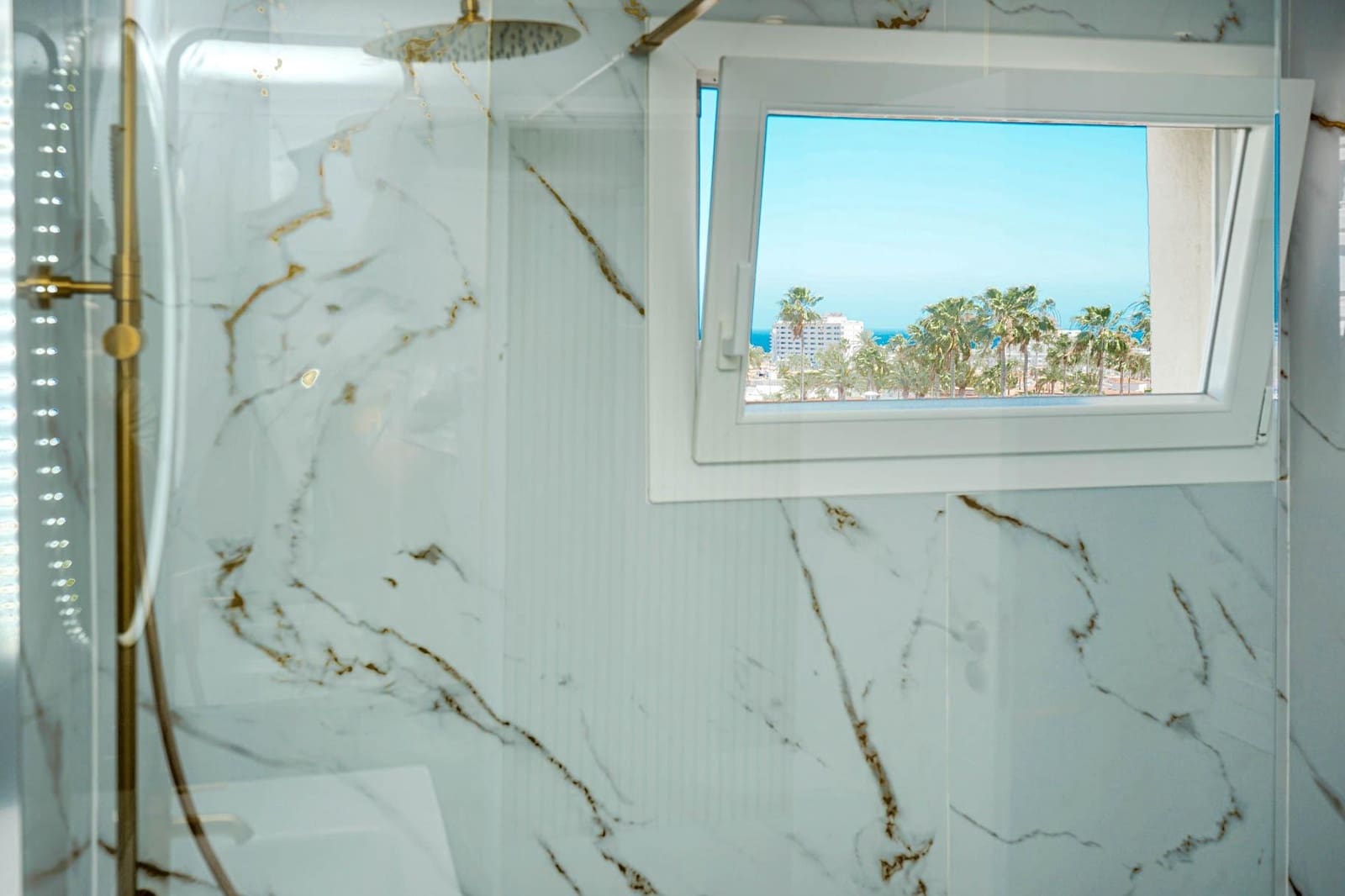 1 bedroom Apartment for sale in San Bartolome de Tirajana with pool - € 245,000 (Ref: 9788343)