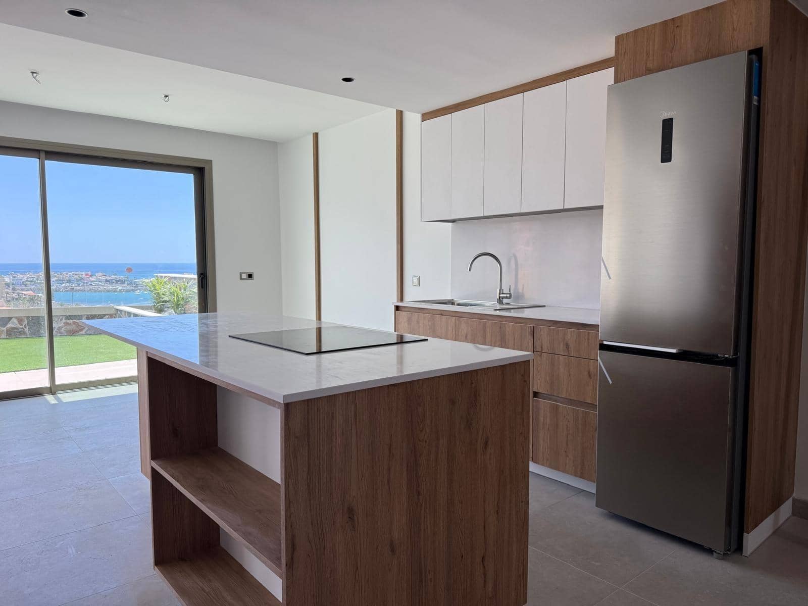 3 sovrum Semi-fristående Villa till salu i Mogan med pool garage - 1 200 000 € (Ref: 9797021)