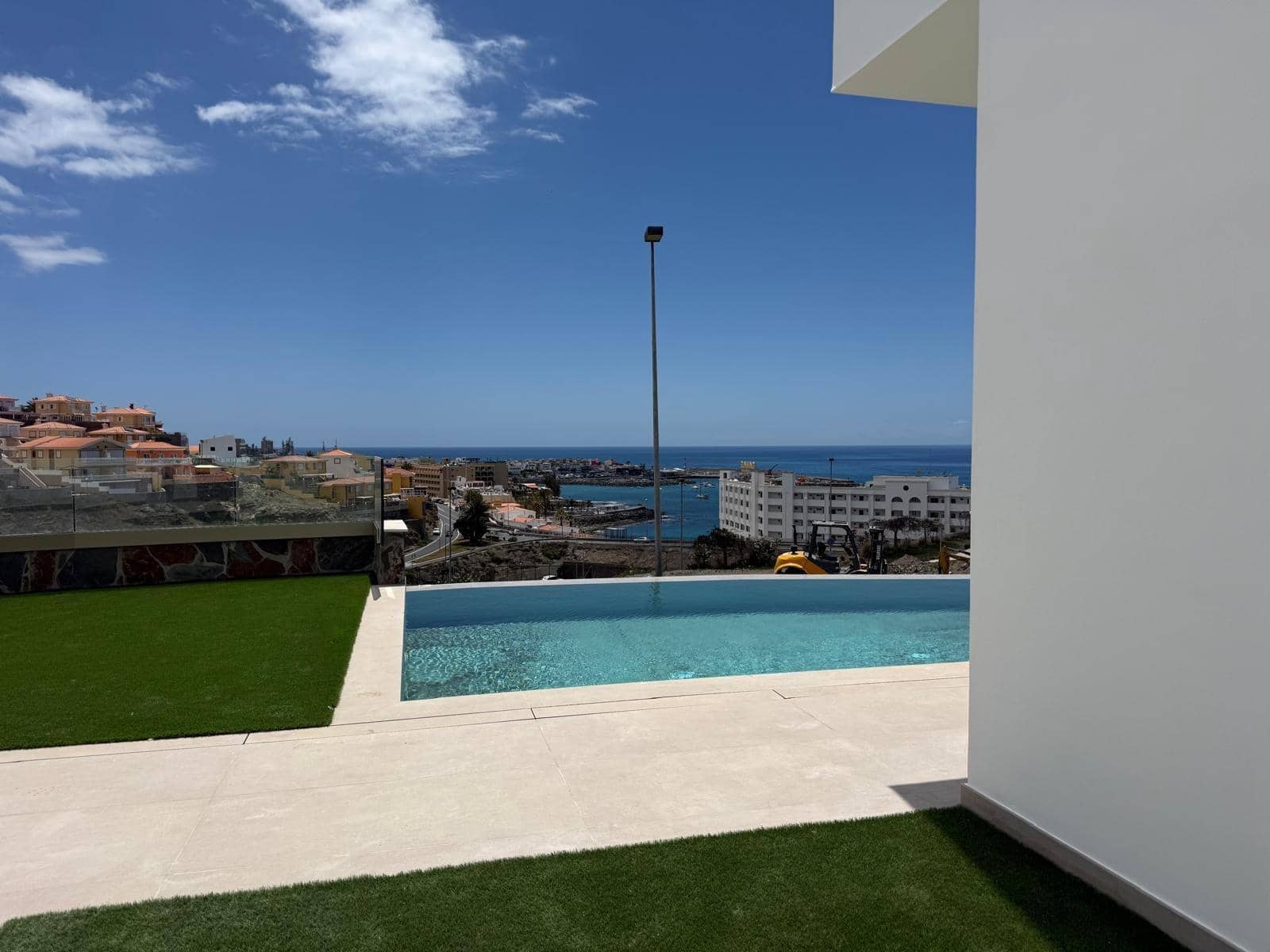 3 sovrum Semi-fristående Villa till salu i Mogan med pool garage - 1 200 000 € (Ref: 9797021)