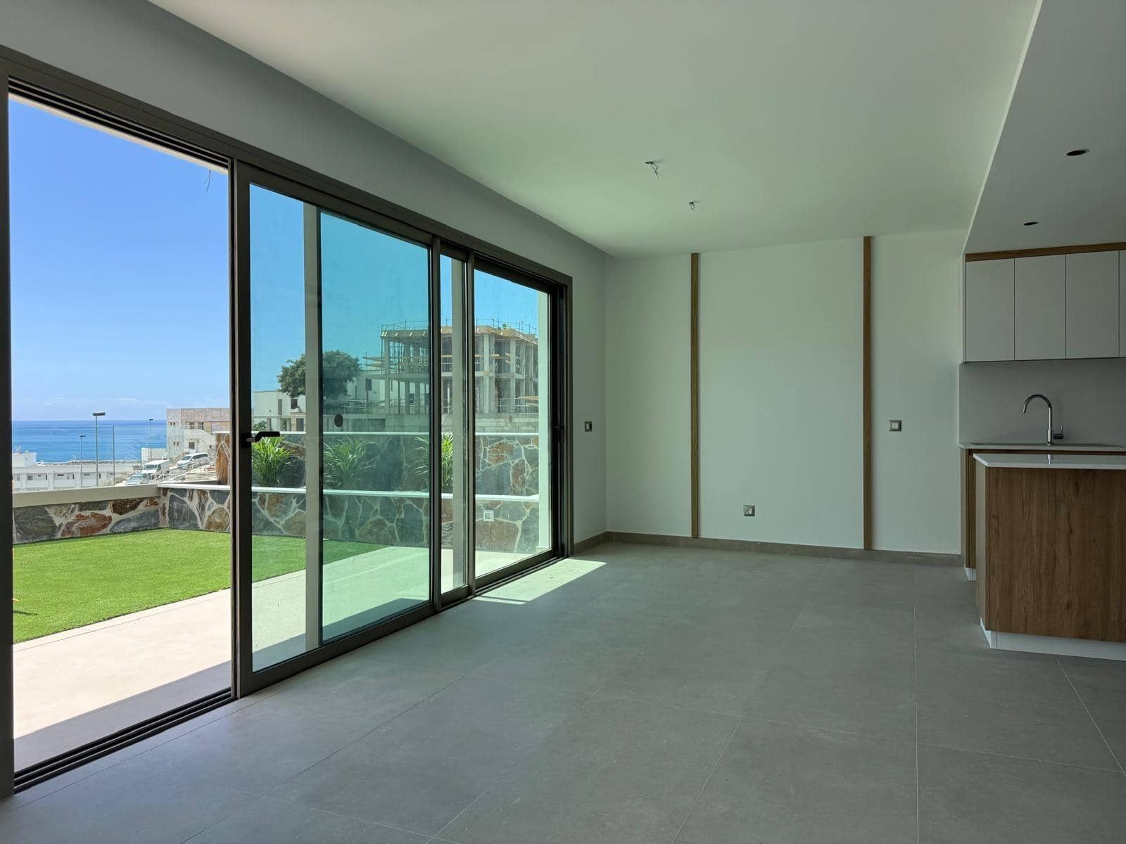 3 sovrum Semi-fristående Villa till salu i Mogan med pool garage - 1 200 000 € (Ref: 9797021)