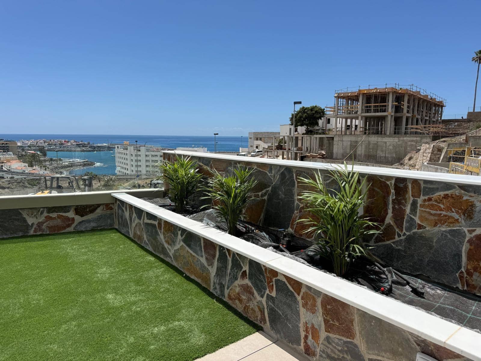 3 sovrum Semi-fristående Villa till salu i Mogan med pool garage - 1 200 000 € (Ref: 9797021)