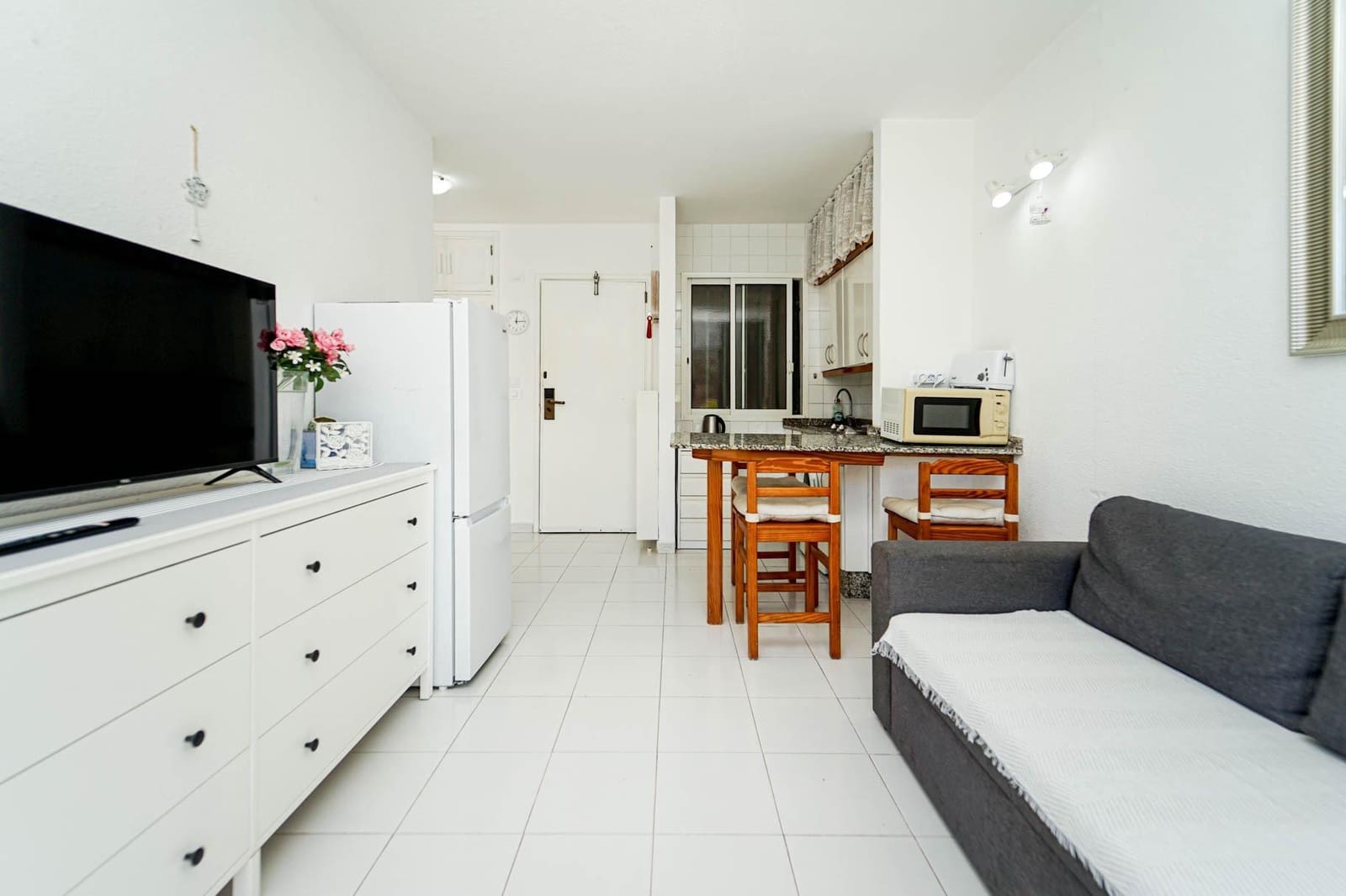 Apartamento de 1 habitación en Puerto Rico en venta con piscina - 159.000 € (Ref: 9818124)