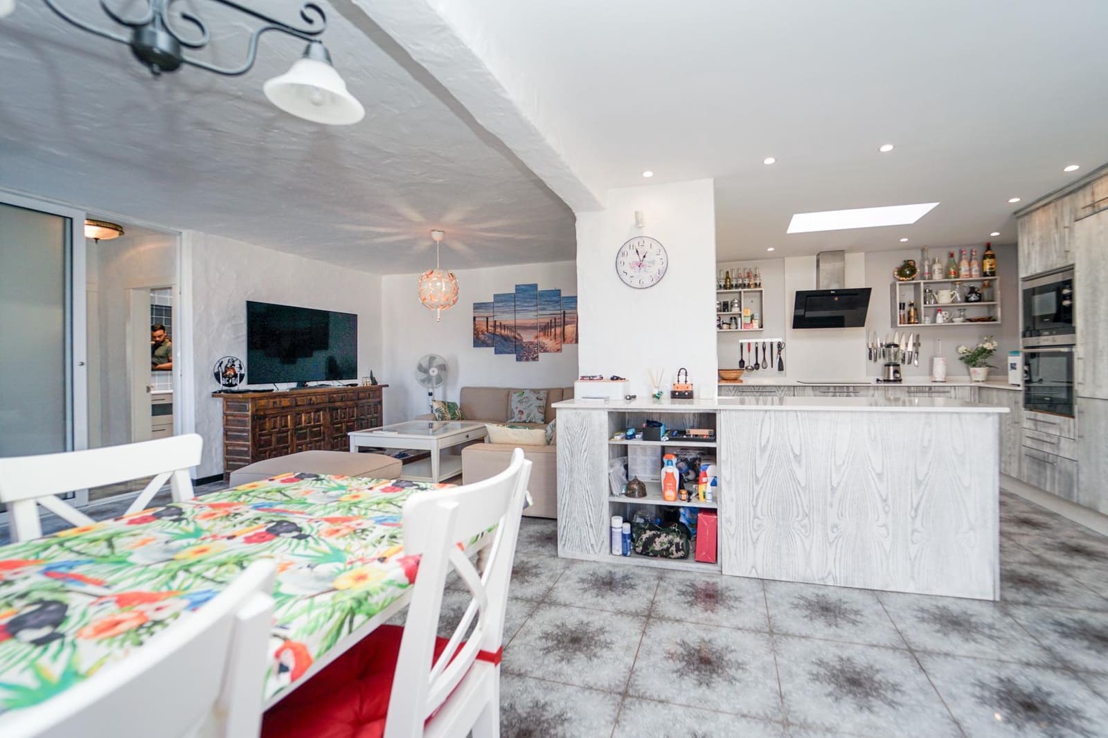 2 bedroom Bungalow for sale in Mogan with pool - € 469,000 (Ref: 9836621)