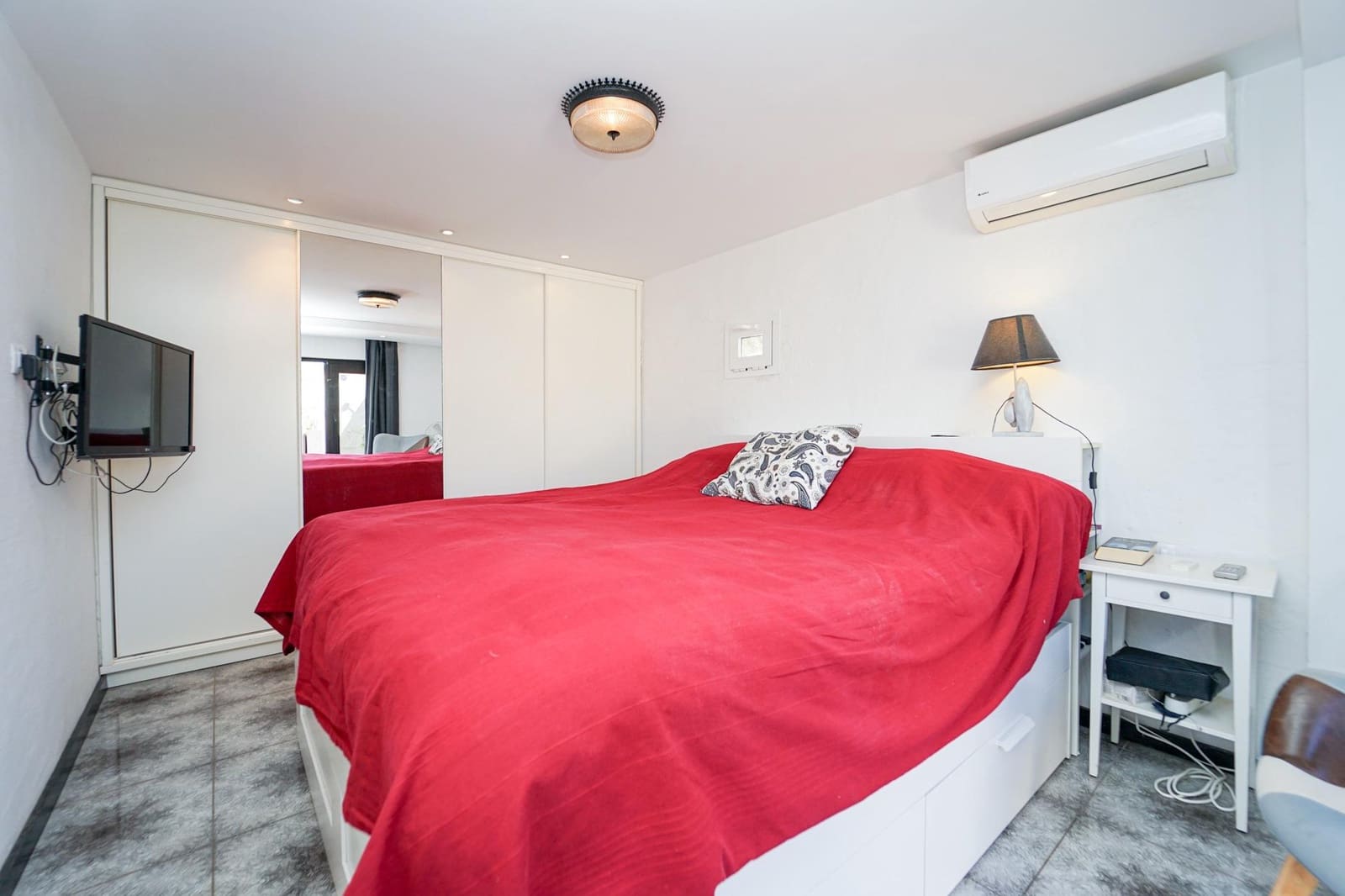 2 bedroom Bungalow for sale in Mogan with pool - € 469,000 (Ref: 9836621)