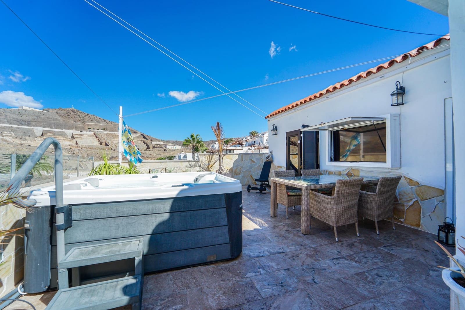 2 bedroom Bungalow for sale in Mogan with pool - € 469,000 (Ref: 9836621)