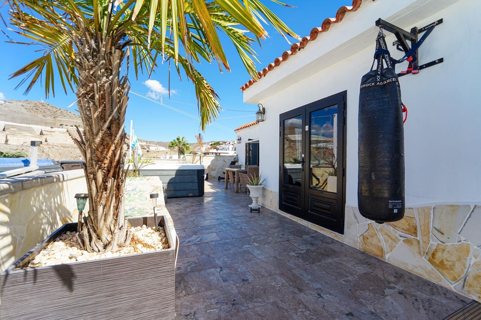 2 bedroom Bungalow for sale in Mogan with pool - € 469,000 (Ref: 9836621)