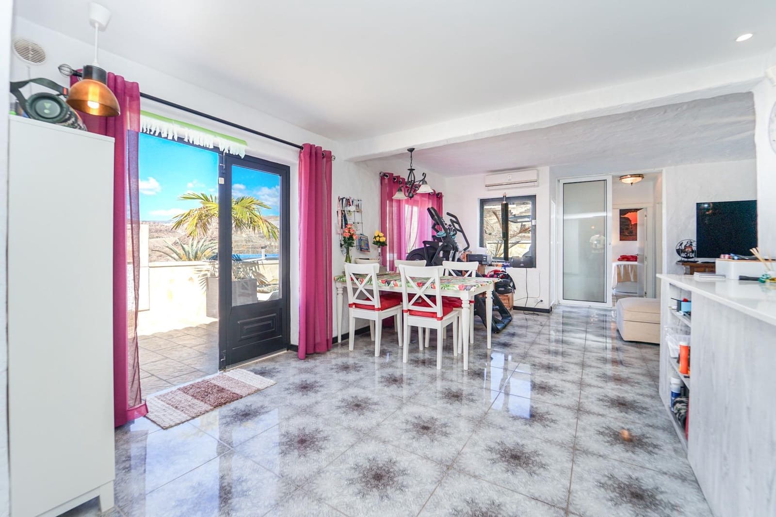 2 bedroom Bungalow for sale in Mogan with pool - € 469,000 (Ref: 9836621)
