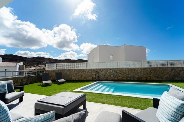 3 soveværelse Villa til salg i Mogán med swimmingpool garage - € 925.000 (Ref: 9839161)