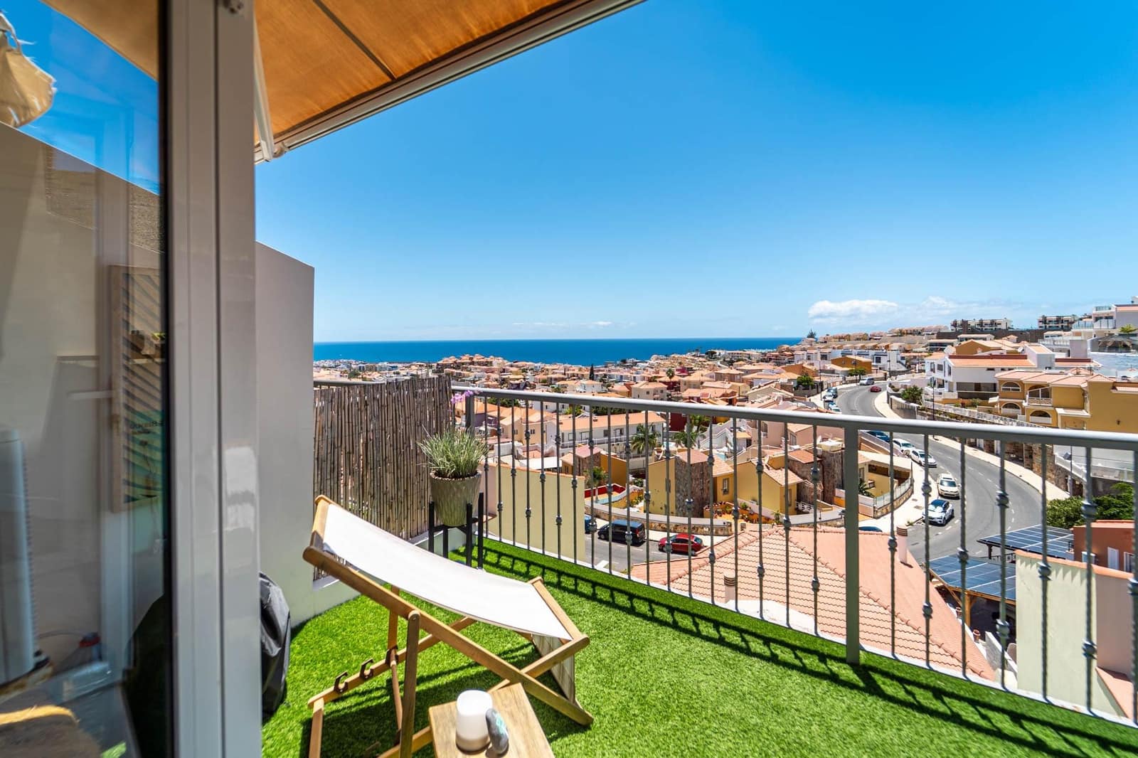 Adosado de 3 habitaciones en Arguineguín en venta con piscina garaje - 545.000 € (Ref: 9866939)