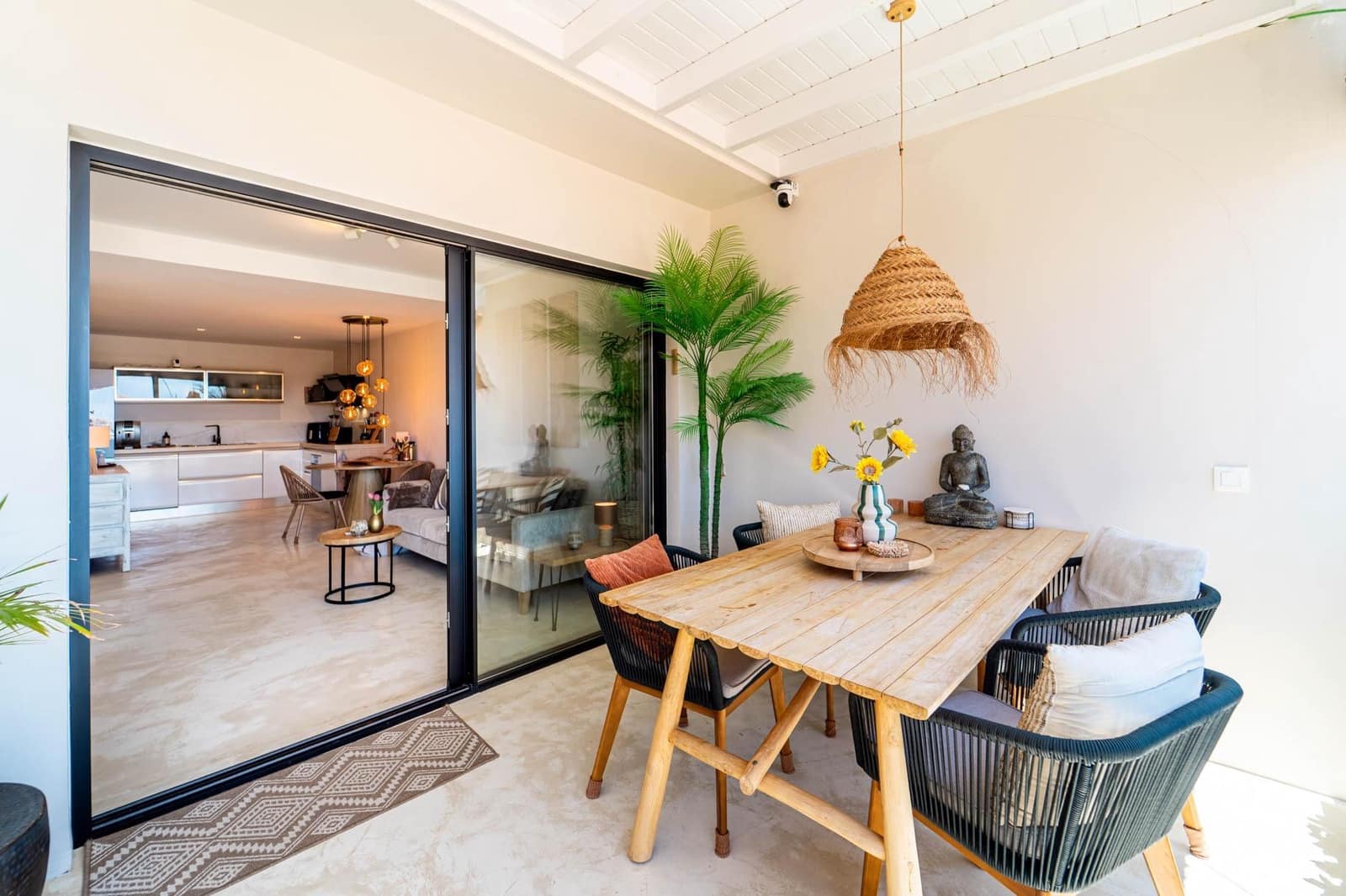 Adosado de 3 habitaciones en Arguineguín en venta con piscina garaje - 545.000 € (Ref: 9866939)