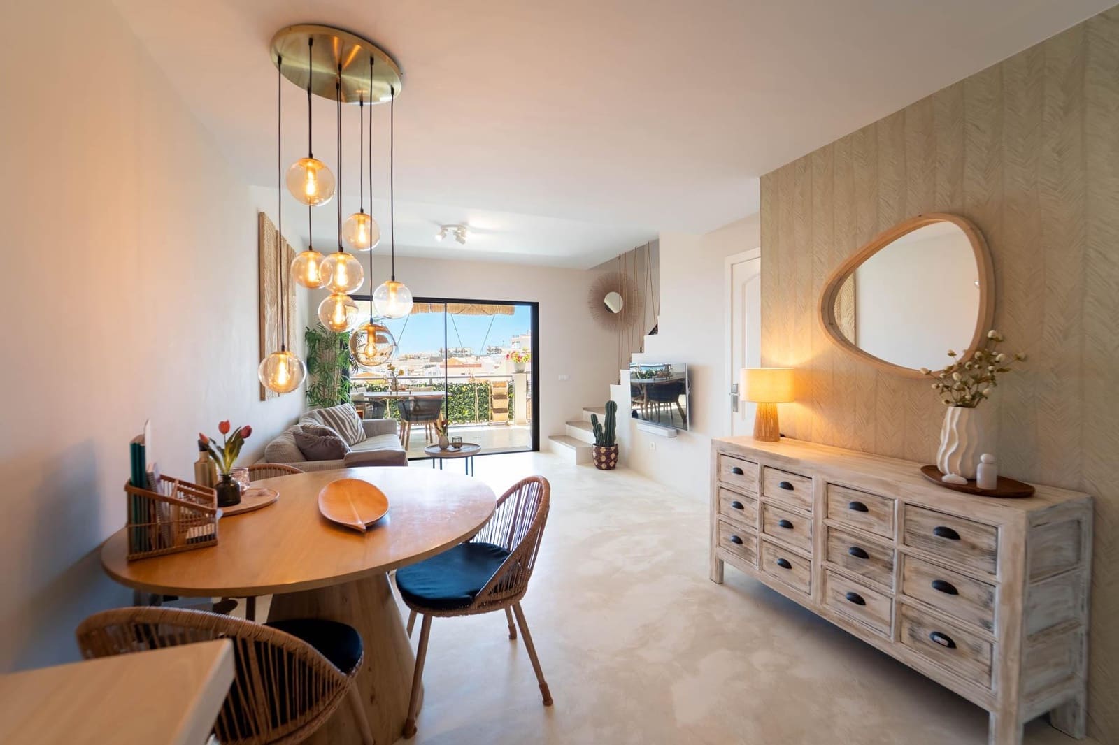 Adosado de 3 habitaciones en Arguineguín en venta con piscina garaje - 545.000 € (Ref: 9866939)